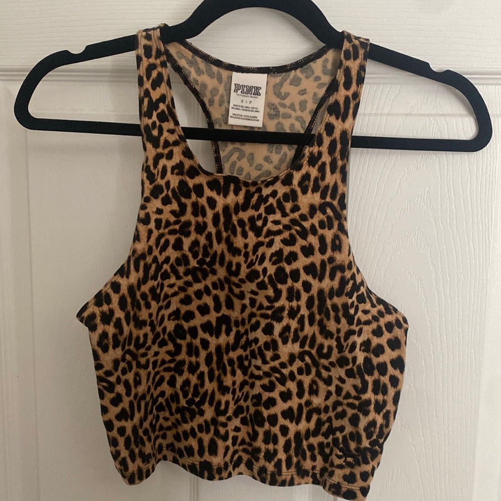 🐆 Victoria’s Secret PINK Leopard Print Racerback Crop Tank 🐆